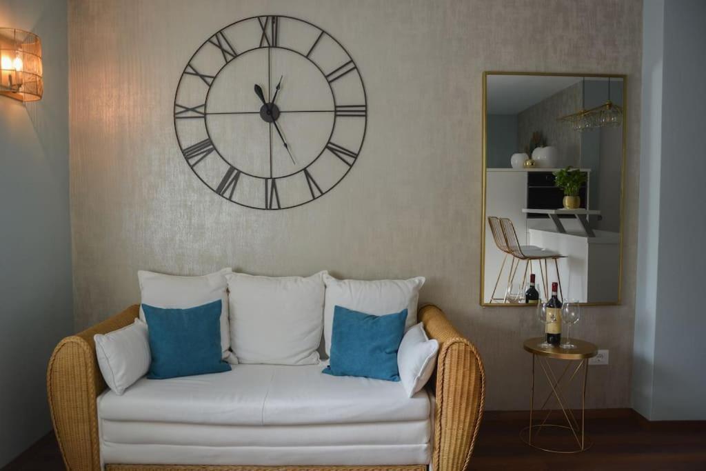 Moderne Ferienwohnung Merano Ngoại thất bức ảnh